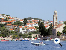 Motorboote bei Hvar